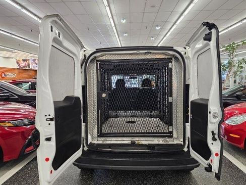 Used 2021 RAM ProMaster City Tradesman FWD image 36