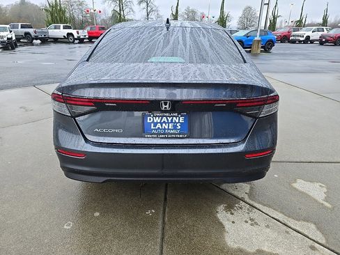 Used 2023 Honda Accord LX image 5