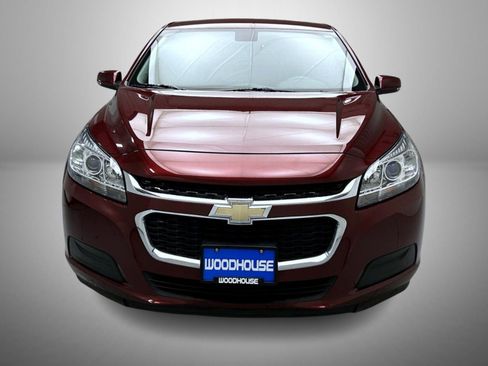 Used 2015 Chevrolet Malibu LT w/ Power Convenience Package image 2