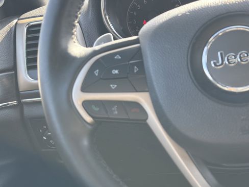 Used 2014 Jeep Grand Cherokee Limited image 10