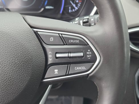 Used 2020 Hyundai Santa Fe Limited FWD image 17