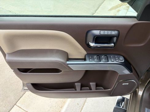 Used 2014 Chevrolet Silverado 1500 LTZ Z71 w/ LTZ Plus Package AWD/4WD image 9