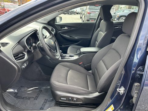 Used 2022 Chevrolet Malibu LT image 15