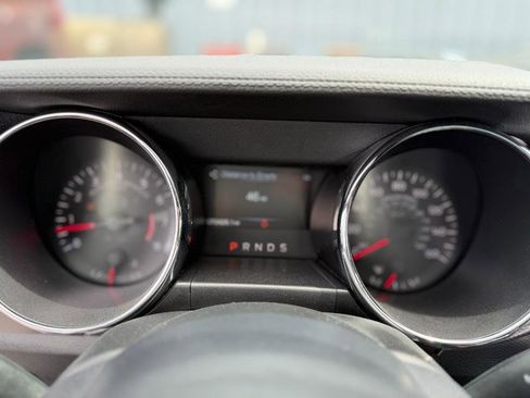 Used 2015 Ford Mustang Coupe image 34