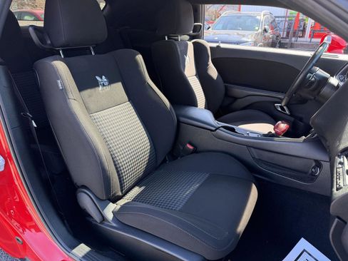 Used 2020 Dodge Challenger R/T Scat Pack w/ Shaker Package image 34