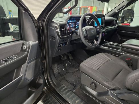 Used 2023 Ford F150 XL w/ STX Appearance Package RWD image 17