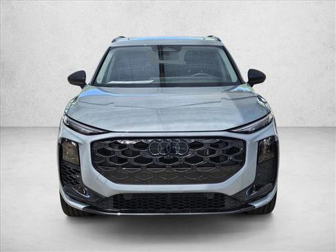 New 2026 Audi Q3 quattro 2.0T AWD/4WD image 2