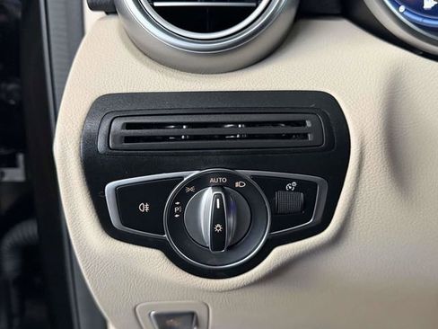 Certified 2022 Mercedes-Benz GLC 300 4MATIC image 20