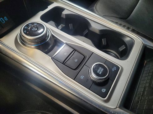 Used 2020 Ford Explorer Limited AWD/4WD image 26