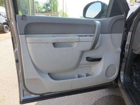 Used 2012 Chevrolet Silverado 1500 W/T image 13