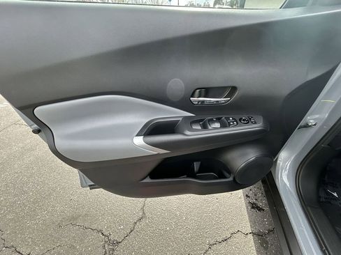 Used 2024 Nissan Kicks SR w/ SR Premium Package image 13