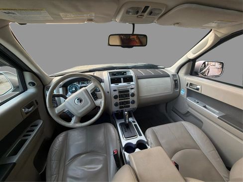 Used 2010 Mercury Mariner Premier FWD image 28