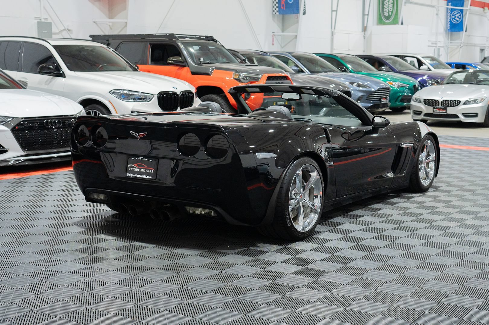 Used 2011 Chevrolet Corvette Grand Sport w/ Preferred Equipment Group RWD image 7