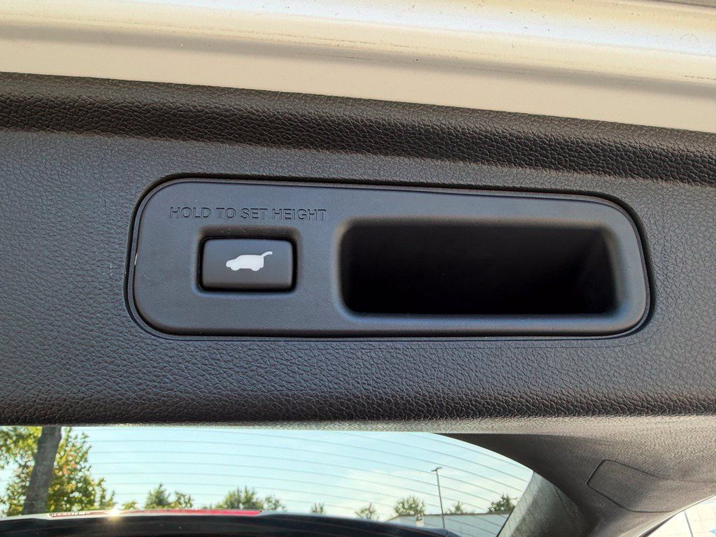 Certified 2024 Honda Odyssey EX-L image 46