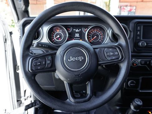 Used 2021 Jeep Wrangler Sport image 25