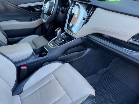 Used 2024 Subaru Outback Limited image 13