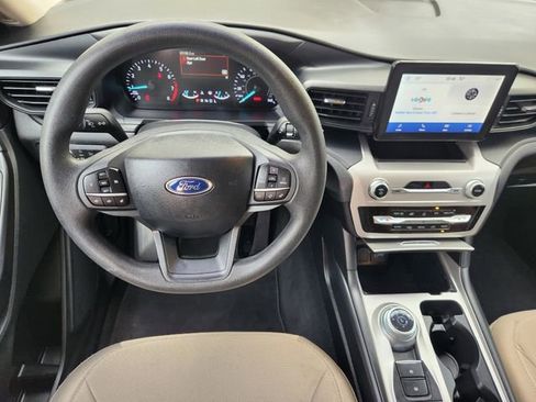 Used 2022 Ford Explorer 4WD image 26