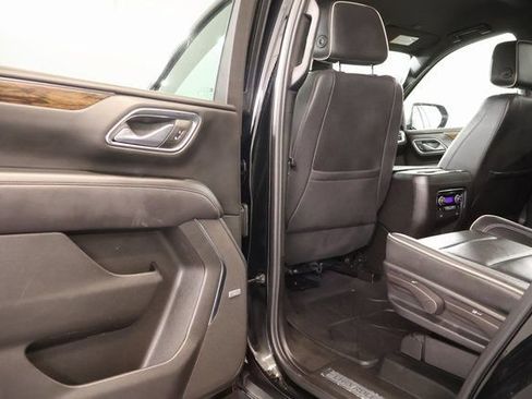 Used 2023 Chevrolet Tahoe Premier AWD/4WD image 27