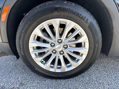 Used 2024 Cadillac XT4 Luxury image 10