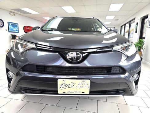 Used 2017 Toyota RAV4 XLE image 8