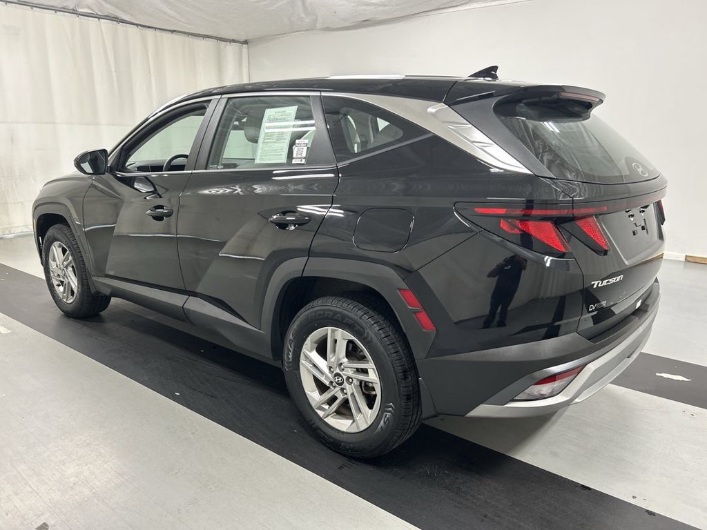 Used 2025 Hyundai Tucson SE AWD/4WD image 7