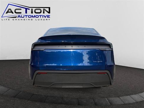 Used 2026 Tesla Model Y Long Range AWD/4WD image 8