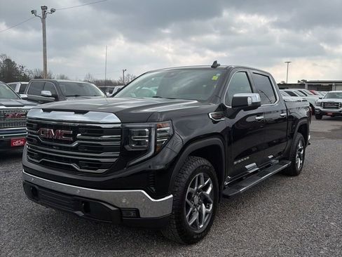 Used 2024 GMC Sierra 1500 SLT w/ SLT Premium Plus Package image 2