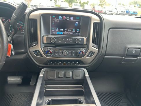 Used 2018 GMC Sierra 2500 Denali w/ Snow Plow Prep Package AWD/4WD image 19
