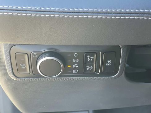 New 2026 Ford Mustang Mach-E Select image 18