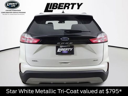 Certified 2022 Ford Edge SEL w/ Convenience Package AWD/4WD image 4