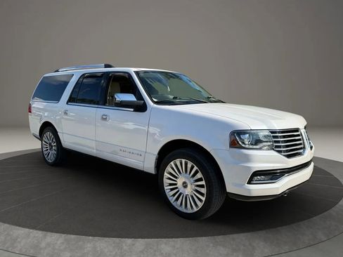 Used 2016 Lincoln Navigator L Reserve image 1