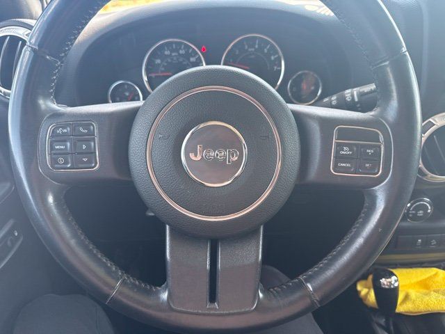 Used 2012 Jeep Wrangler Unlimited Sahara w/ Dual Top Group AWD/4WD image 11