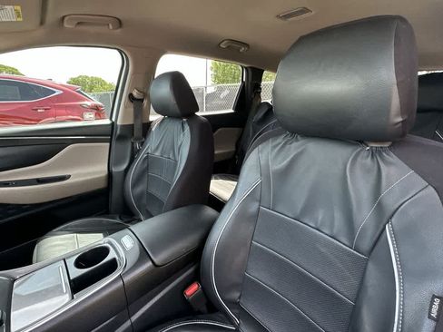 Used 2021 Hyundai Santa Fe SE FWD image 14