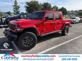 Used 2024 Jeep Gladiator Mojave AWD/4WD video 1