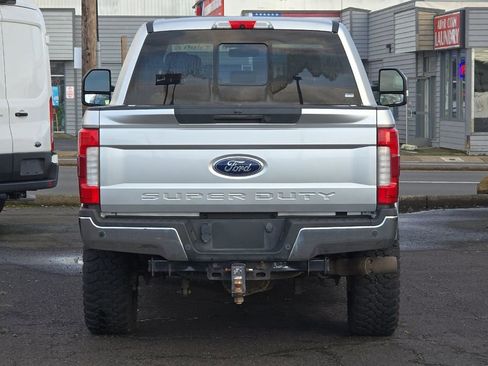 Used 2019 Ford F250 Lariat w/ Lariat Ultimate Package image 4