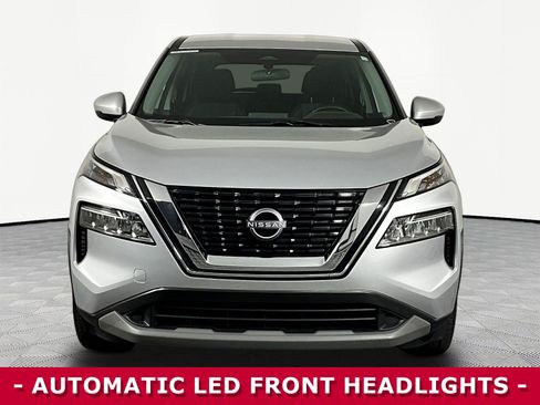 Certified 2022 Nissan Rogue SV AWD/4WD image 2