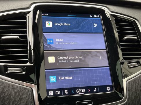 Used 2023 Volvo XC90 B6 Plus image 20