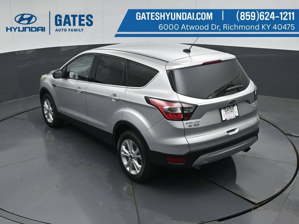 Used 2017 Ford Escape SE AWD/4WD image 51