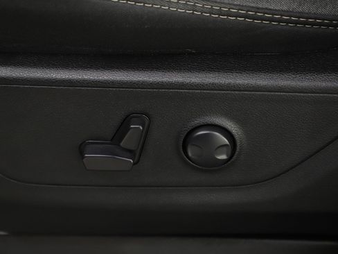 Used 2023 RAM 1500 Big Horn AWD/4WD image 25