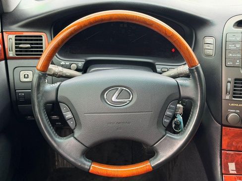 Used 2004 Lexus LS 430 image 15