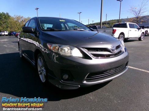 Used 2013 Toyota Corolla S w/ Premium Pkg image 1