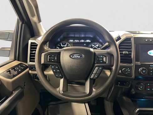 Used 2022 Ford F250 XLT w/ XLT Premium Package AWD/4WD image 13