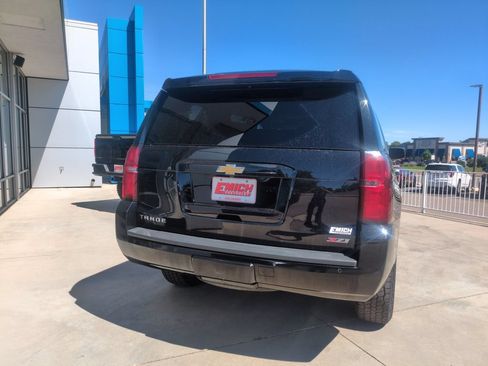 Used 2018 Chevrolet Tahoe LT w/ Luxury Package AWD/4WD image 4
