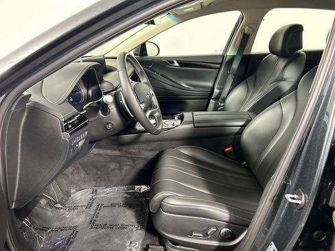 Used 2024 Genesis G80 2.5T image 13