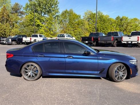 Used 2018 BMW M550i xDrive image 22