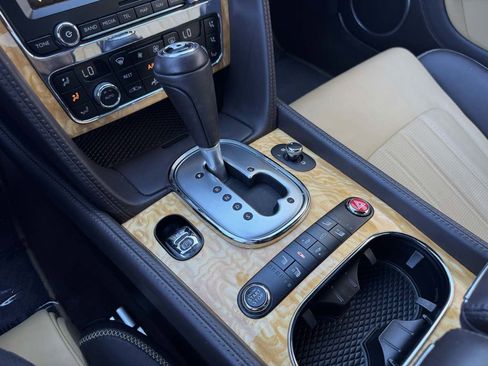 Used 2015 Bentley Continental GT image 18