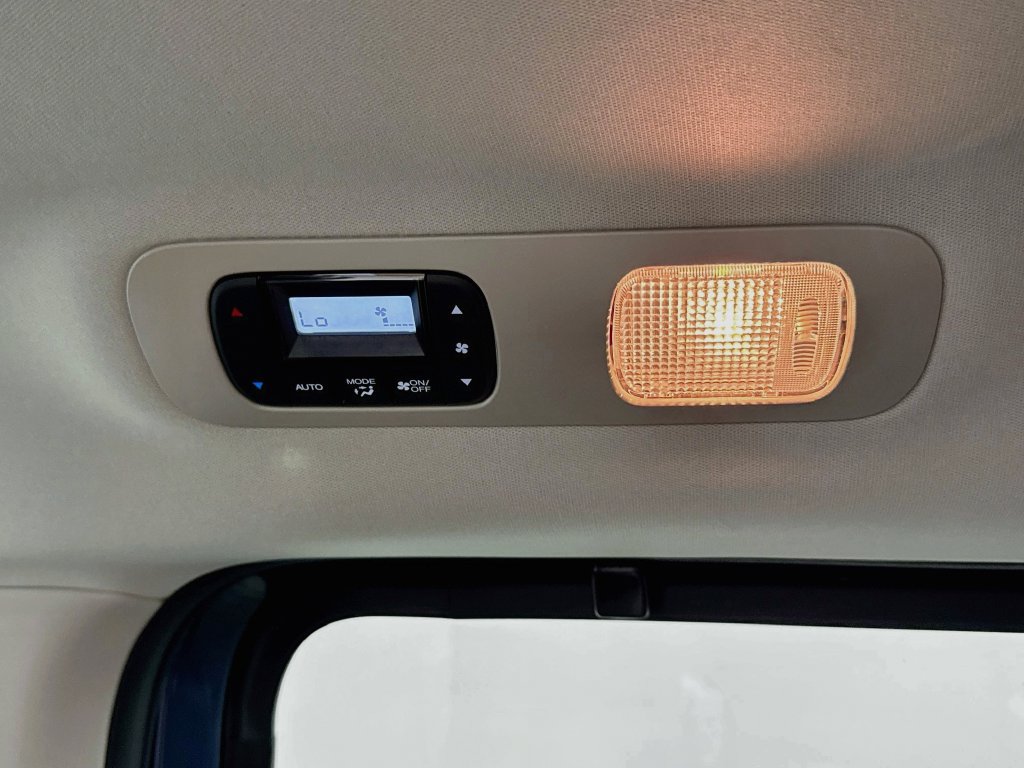 Used 2025 Honda Odyssey Touring image 27