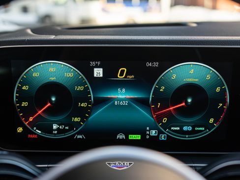 Used 2021 Mercedes-Benz GLS 580 4MATIC image 32