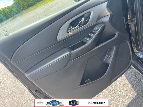 Used 2023 Chevrolet Traverse LT w/ LPO, Floor Liner Package AWD/4WD image 11