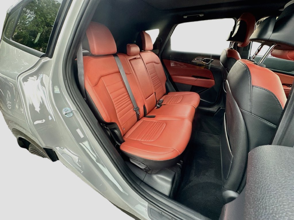 Certified 2024 Kia Sportage SX FWD image 24
